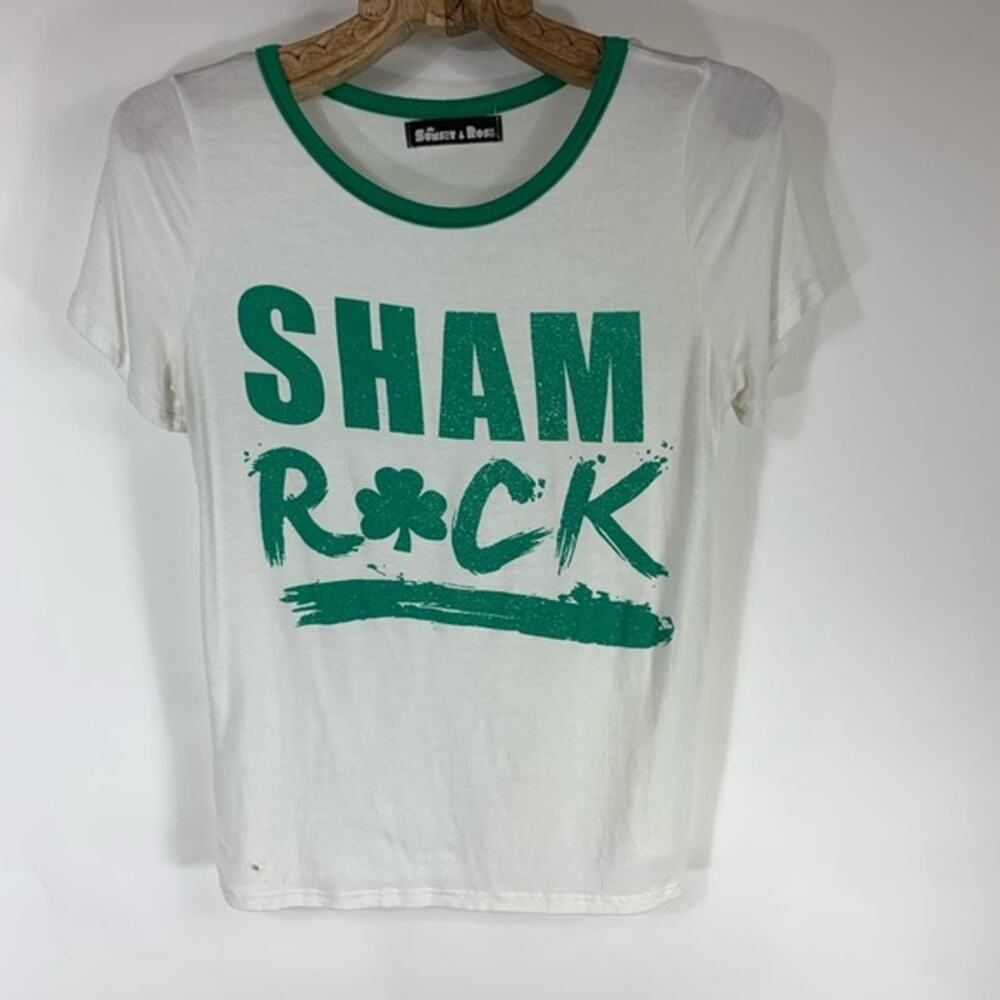 Shamrock T Shirt White Green Soft T Shirt Sz Small